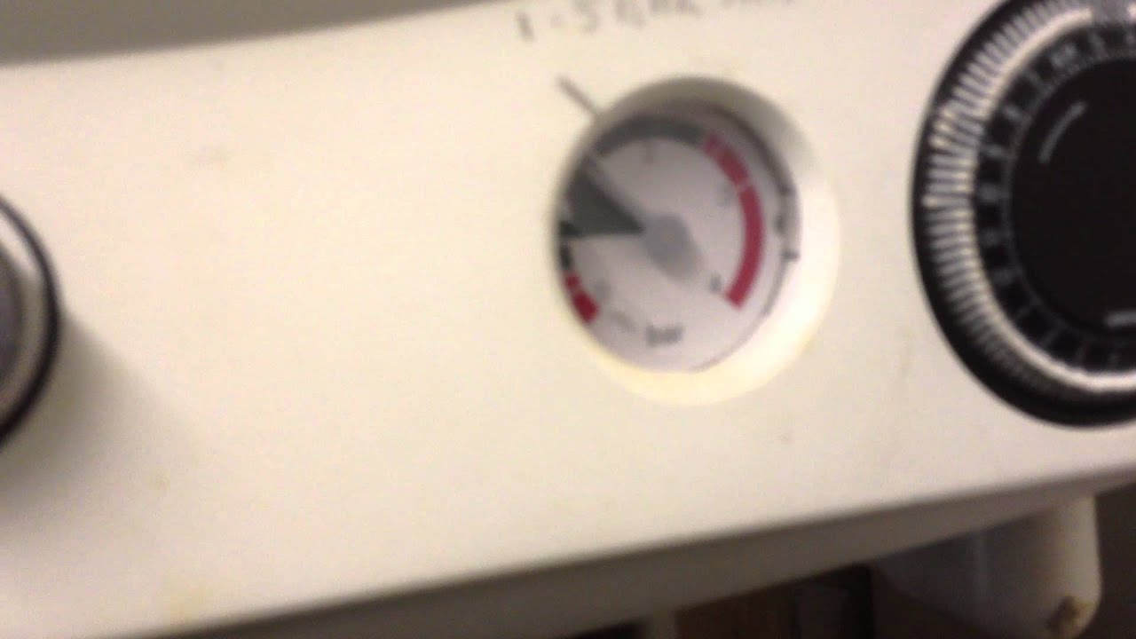 Main Combi 24 HE flame failure flashing