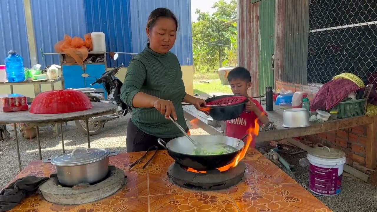 For lunch, we had stir fried cauliflower with eggs and some pork sausages