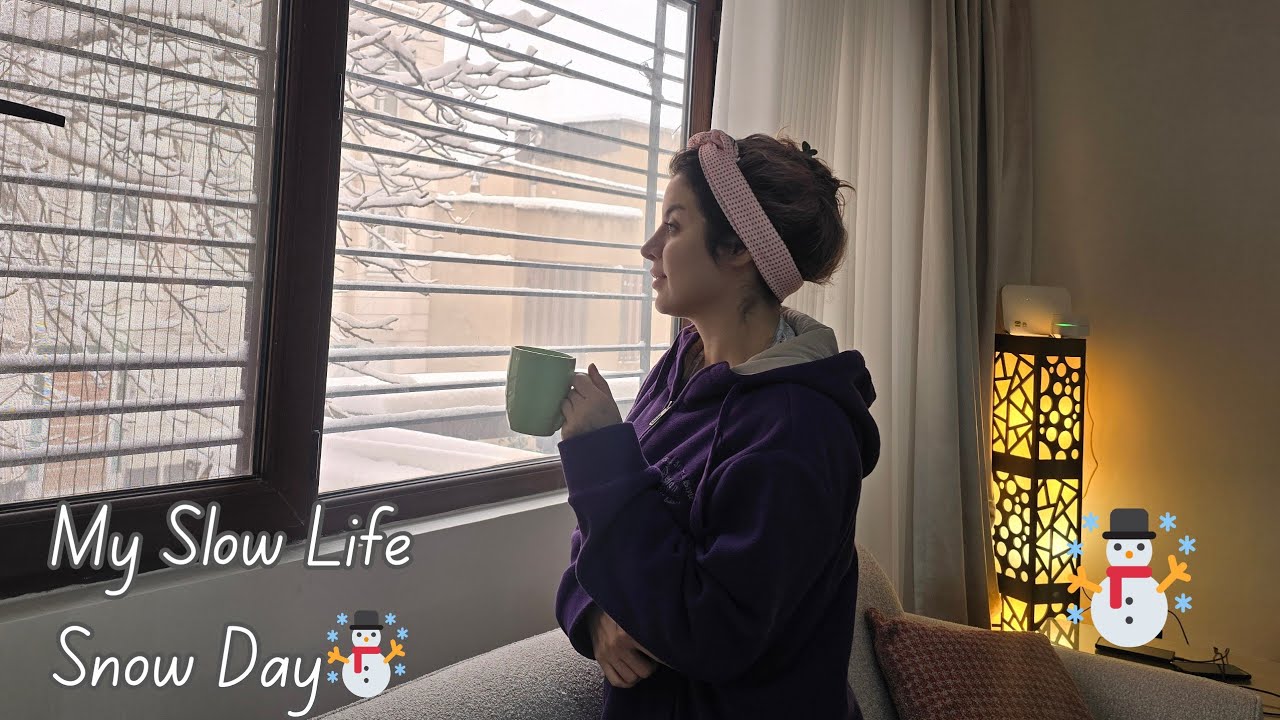 A Cozy Snowy Day Vlog ☃️ | My Slow Life Diaries