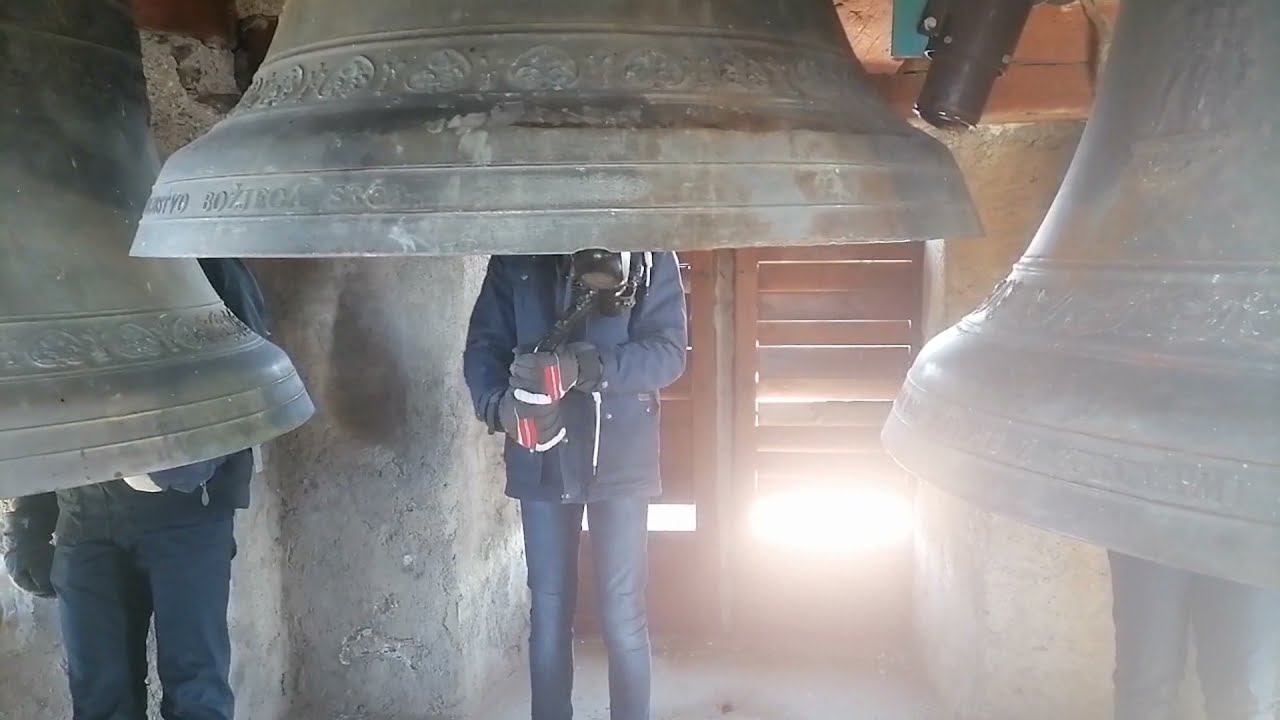 Pritrkavanje na velikonočni ponedeljek na Vrhu Sv. Treh Kraljev