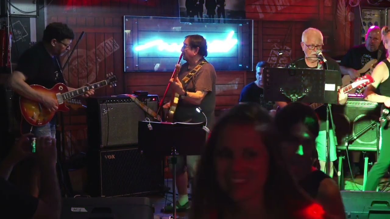 Caca de Vaca Rock - Shake, Rattle and Roll