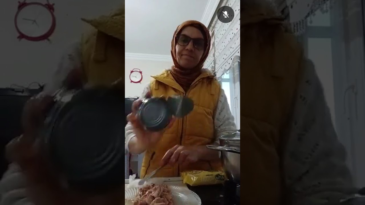 اذا ذخل الفقر من الباب هرب الحب من الشباك عليكم حسن الاختيار بعقلكم ليس قلبكم