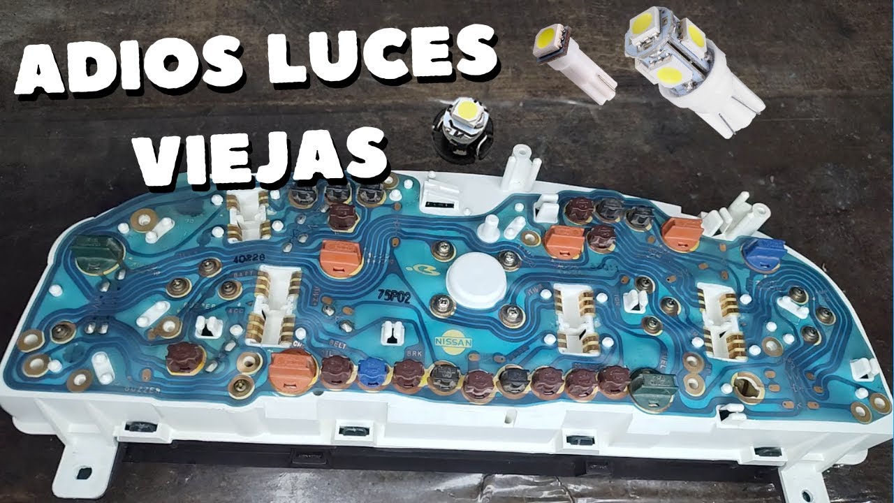 ¡Así se ve mi Nissan Hardbody D21 con luces LED en el tablero! 🤯