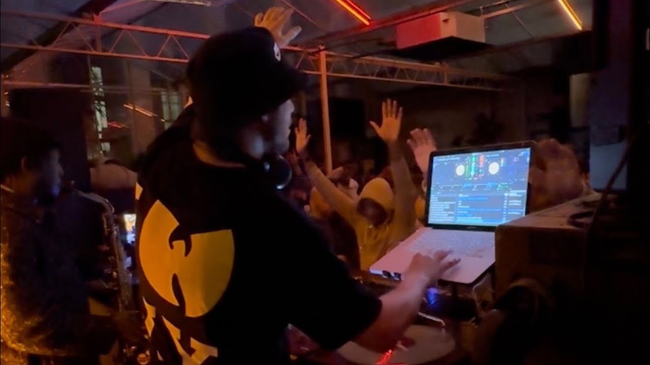 DJ Dysfunkshunal at Throwback - recap Jan '26 (Plein Publiek Brussel 03 01 2026)