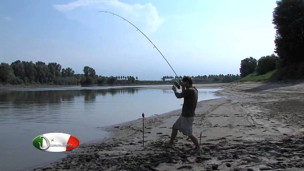 Italian Fishing Tv - Diamond Baits - into the river - 2 parte