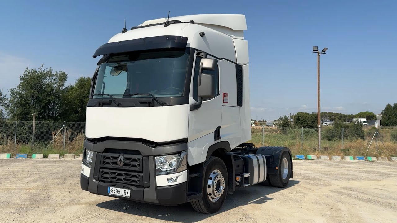 RENAULT T520 - RE01106