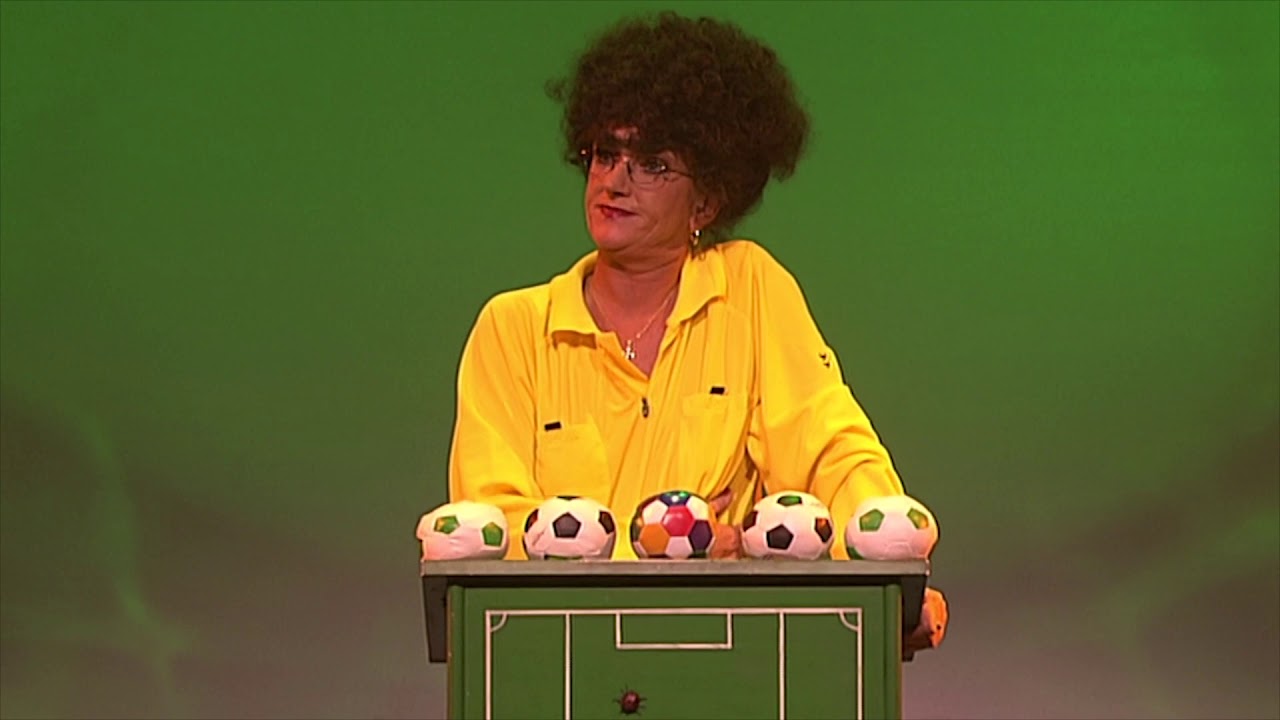 Tineke Schouten - Voetbal (Spiksplinternieuw)