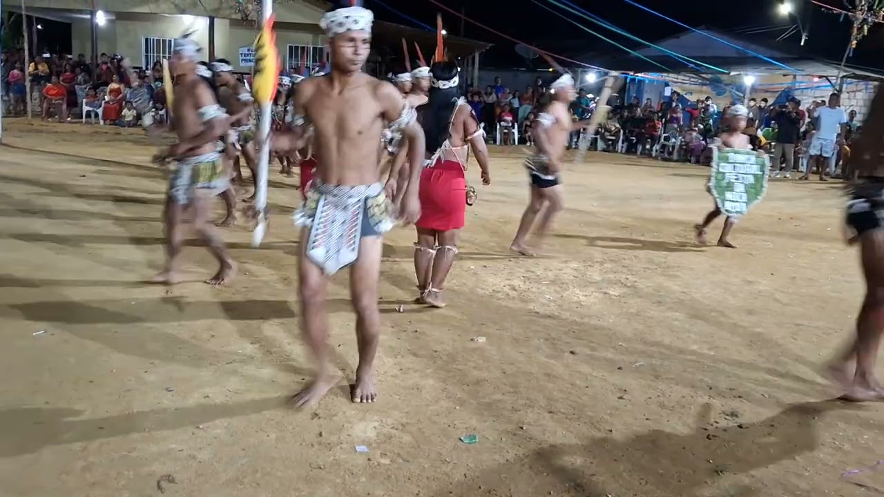 Dança Cultural Moça Nova da Comunidade Matin-tin