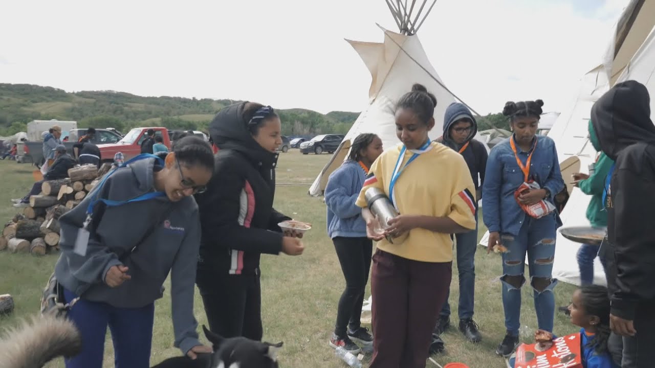 Regina Open Door Society building connections between newcomers and Indigenous people