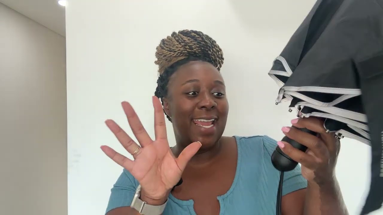 Weatherman Premium Collapsible Travel Umbrella - Windproof, Compact, Easy Auto Open Review