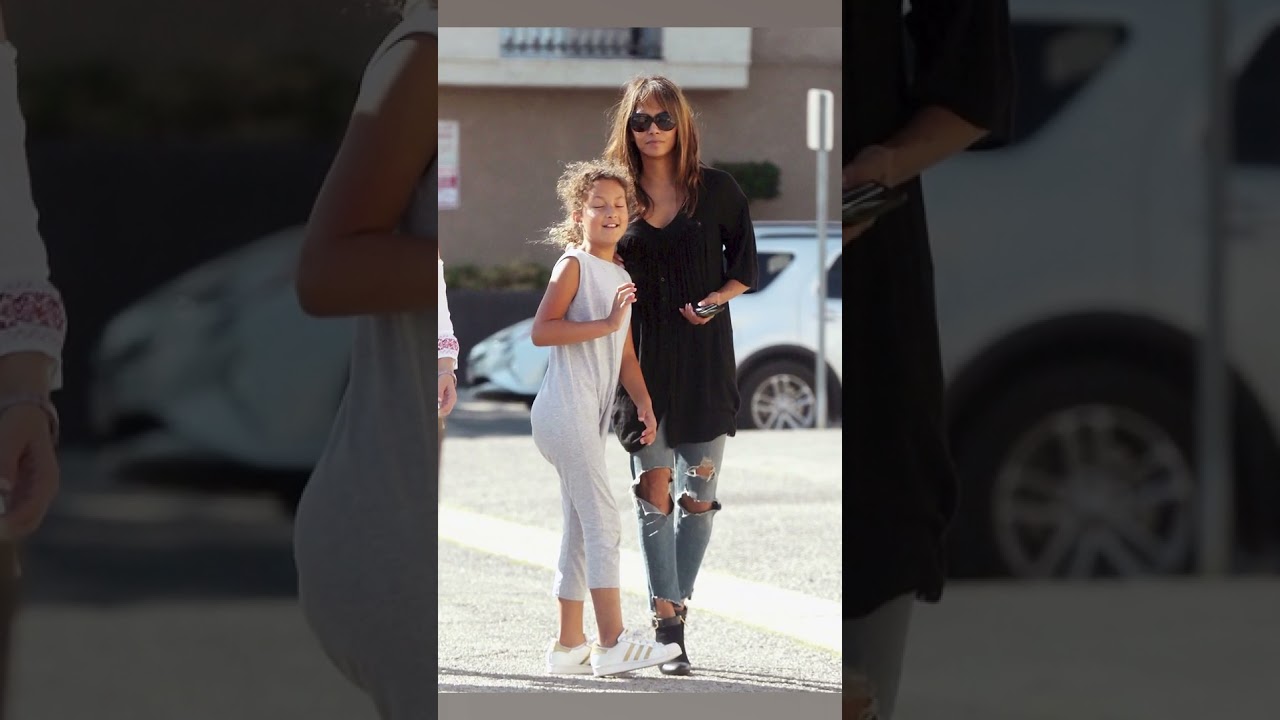 Halle Berry 4 Marriages & 2 Children shorts  #shorts #celebrity #lifestyle #love #viral #family