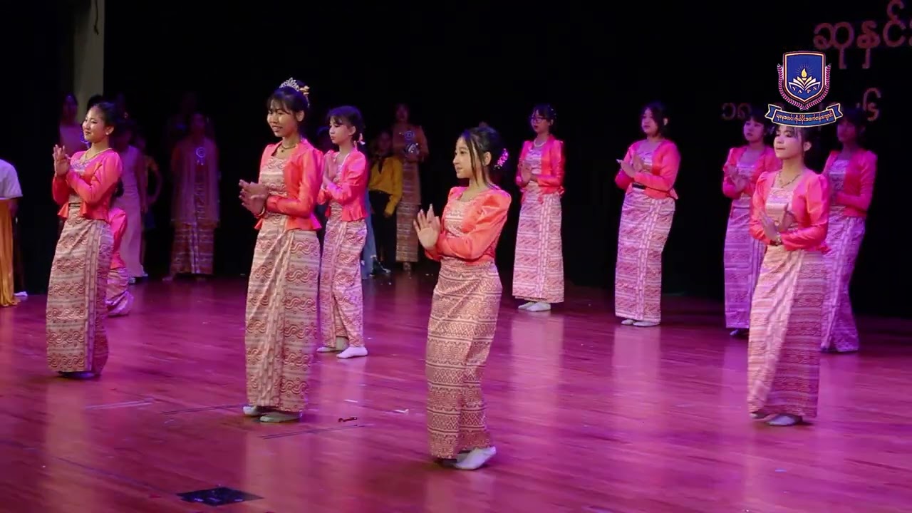 (သွေးချင်းတို့မြေ) Grade-7 မှ ကျောင်းသူလေးများ