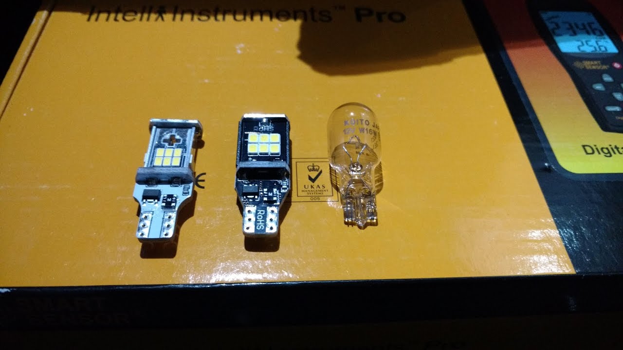 Comparativa T15 = Halogeno vs Led 2835 vs Led 3020