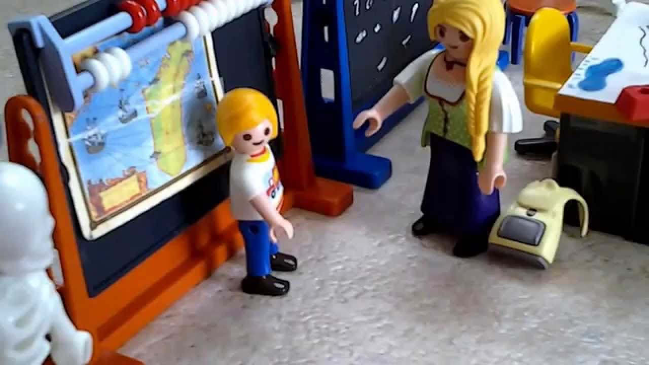 Playmobil: A l'école / At school