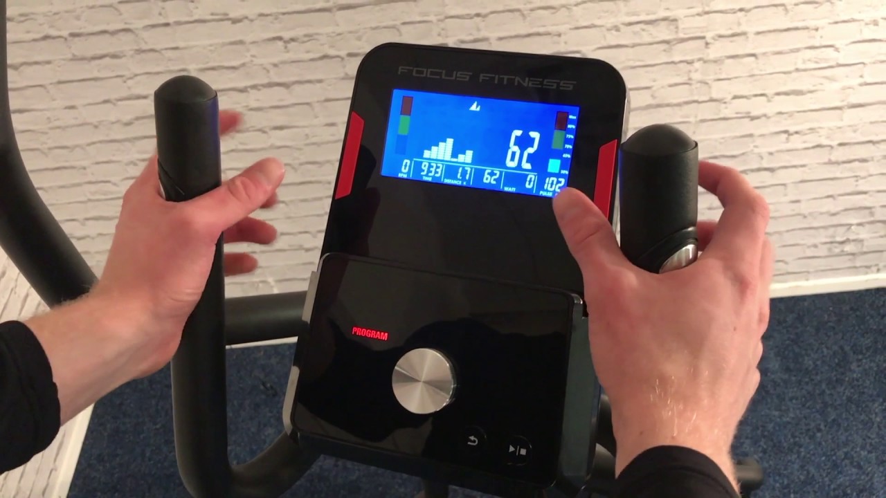 Crosstrainer - Focus Fitness Senator iPlus - Productvideo - Betersport