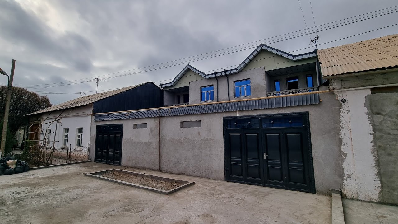2-каватли 220м² ховли жой арзон нархда сотилади.Нархи/650-млн сум.☎️(88) 510 30 00