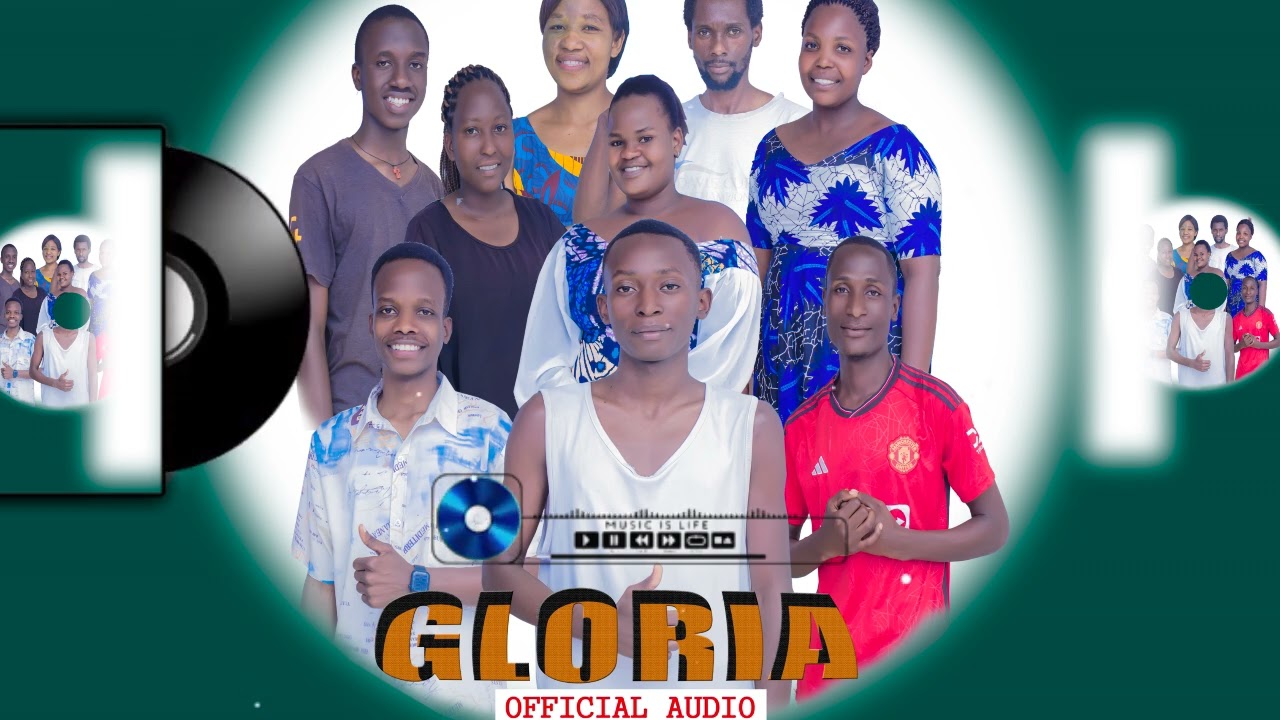 Gloria by Chorale Christ Roi de la Paroisse Sainte famille de Kinama