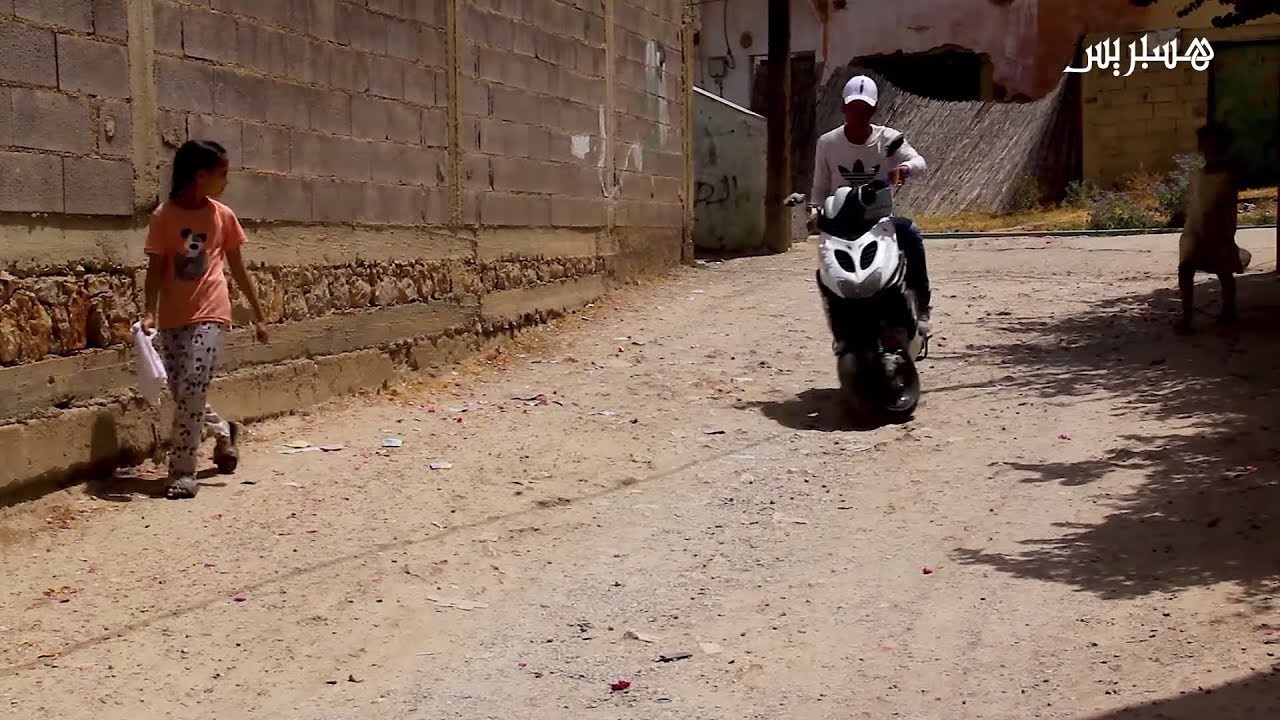 معاناة ساكنة دوار خرطوس ببني ملال مع غياب الطرق المعبدة