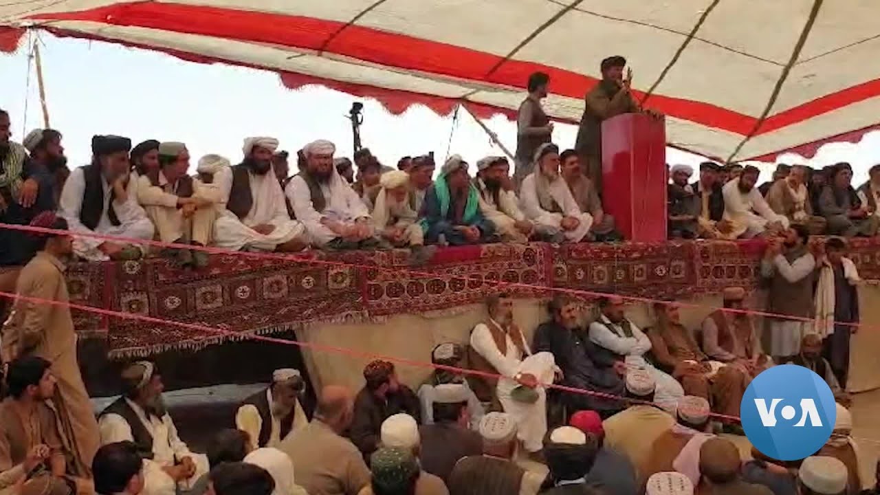 Locals Protest Travel Restrictions at Pakistan-Afghanistan Border | VOANews
