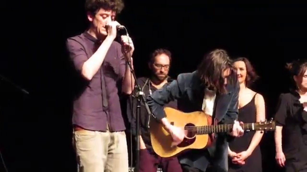 Starman - Sunny Afternoon Cast Tribute to David Bowie