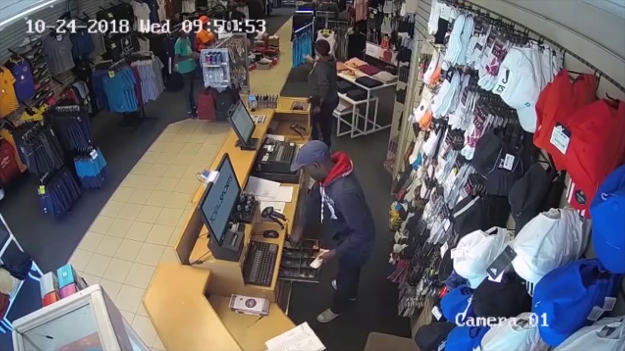 Armed robbery caught on CCTV security camera | Surveillance Video