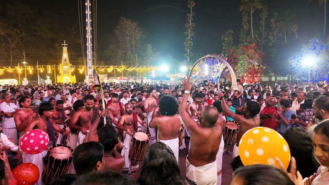 Feel the power of tradition! 🔥Pancharimelam in full rhythm