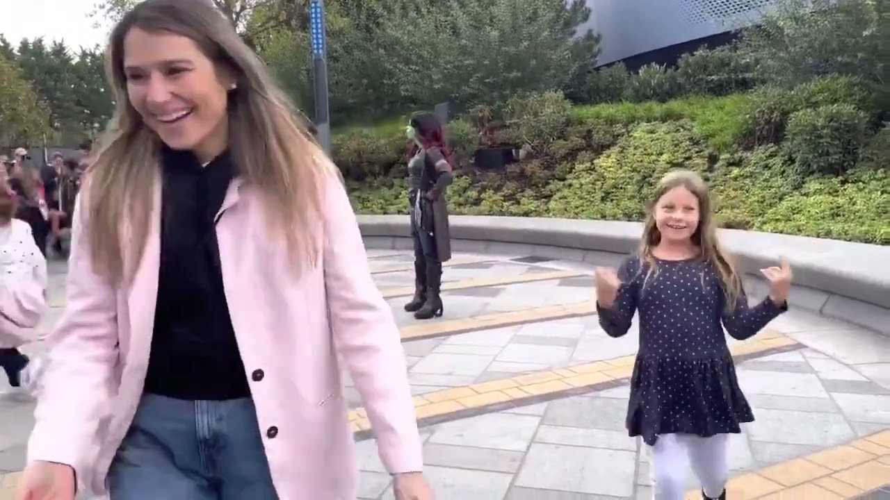 Les Gardiens de la Galaxie Dance Challenge ! Disneyland Paris