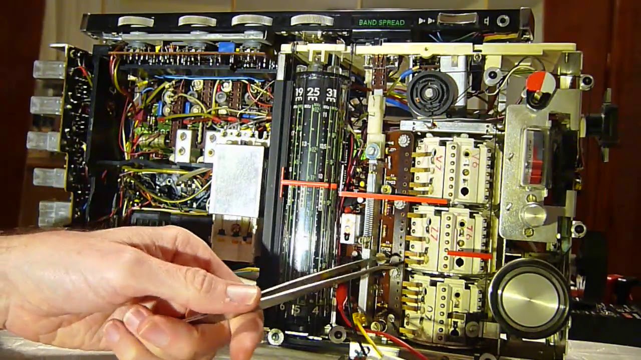 Grundig Satellit 6001 riparazione ovvero saldature fredde a volontà