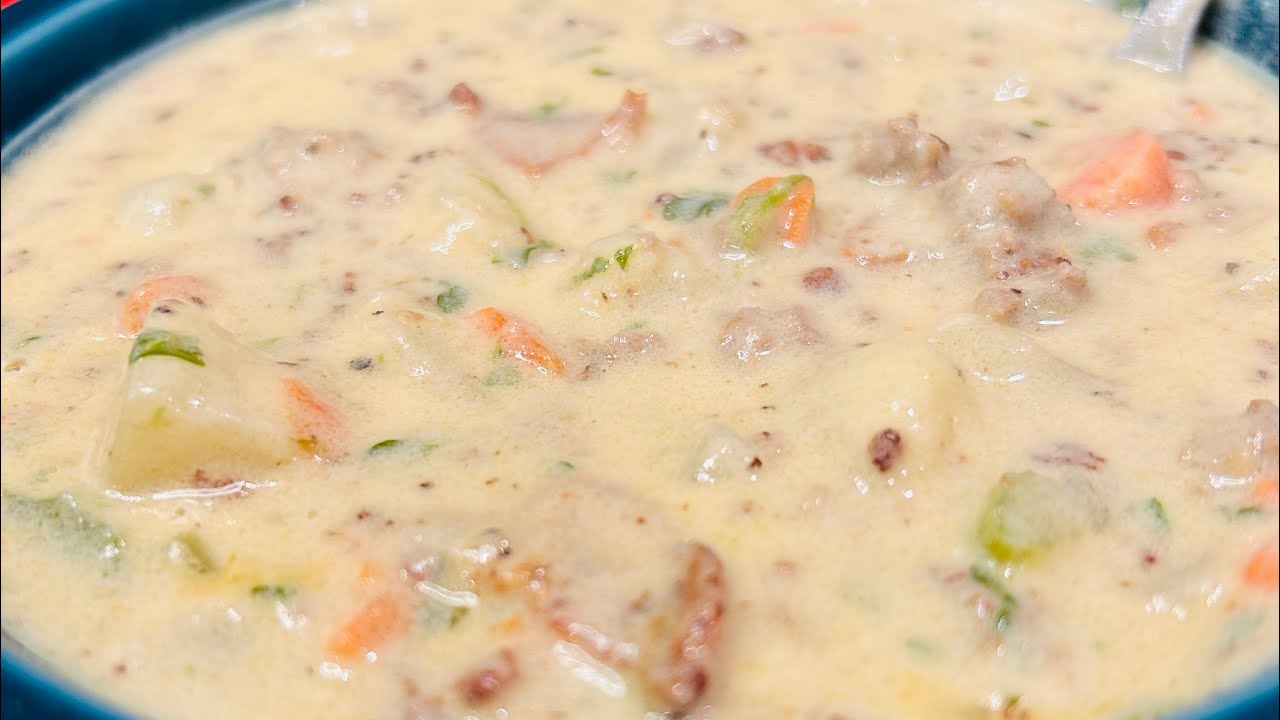 Bacon Cheeseburger Potato Soup