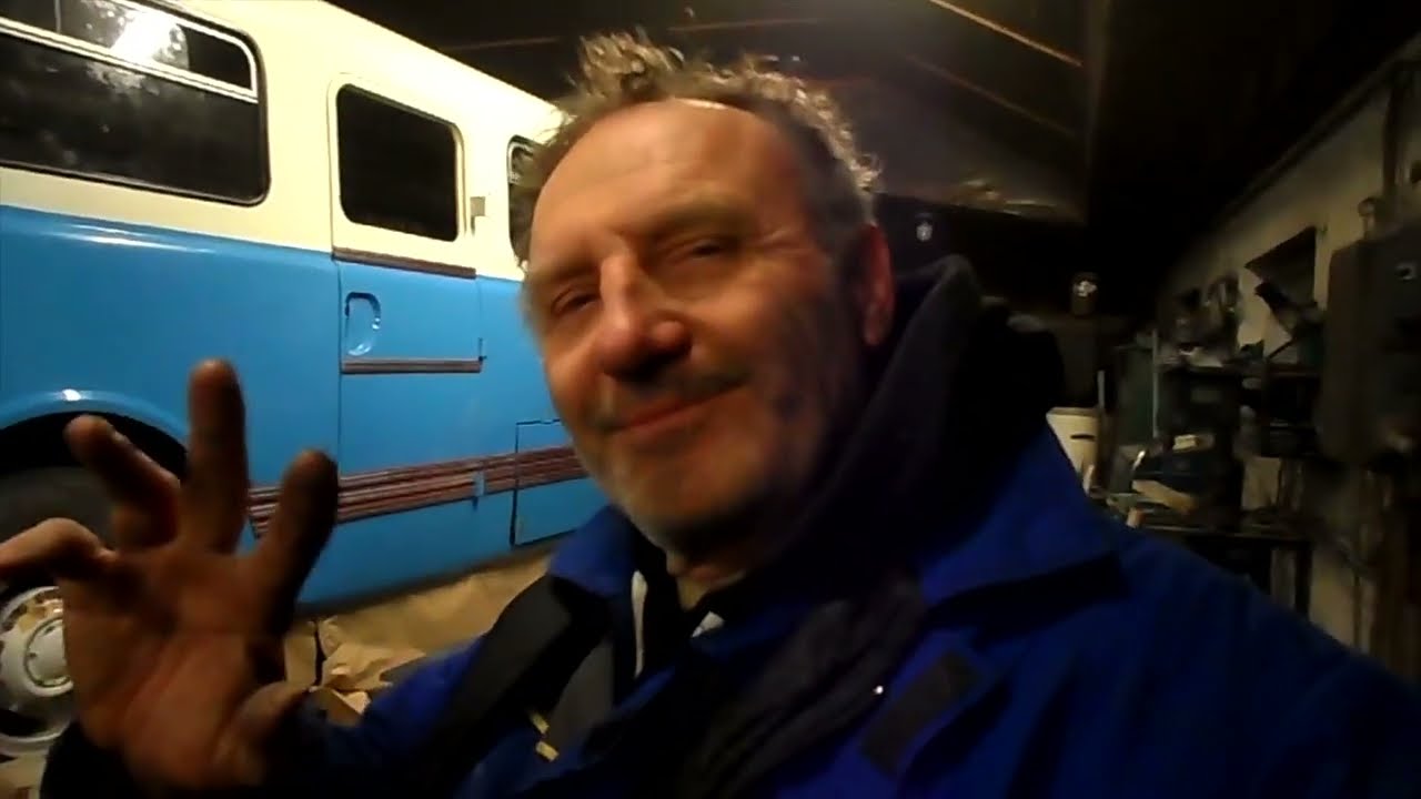 Napi sztorik a Csirketelepen 331. (alakulunk)