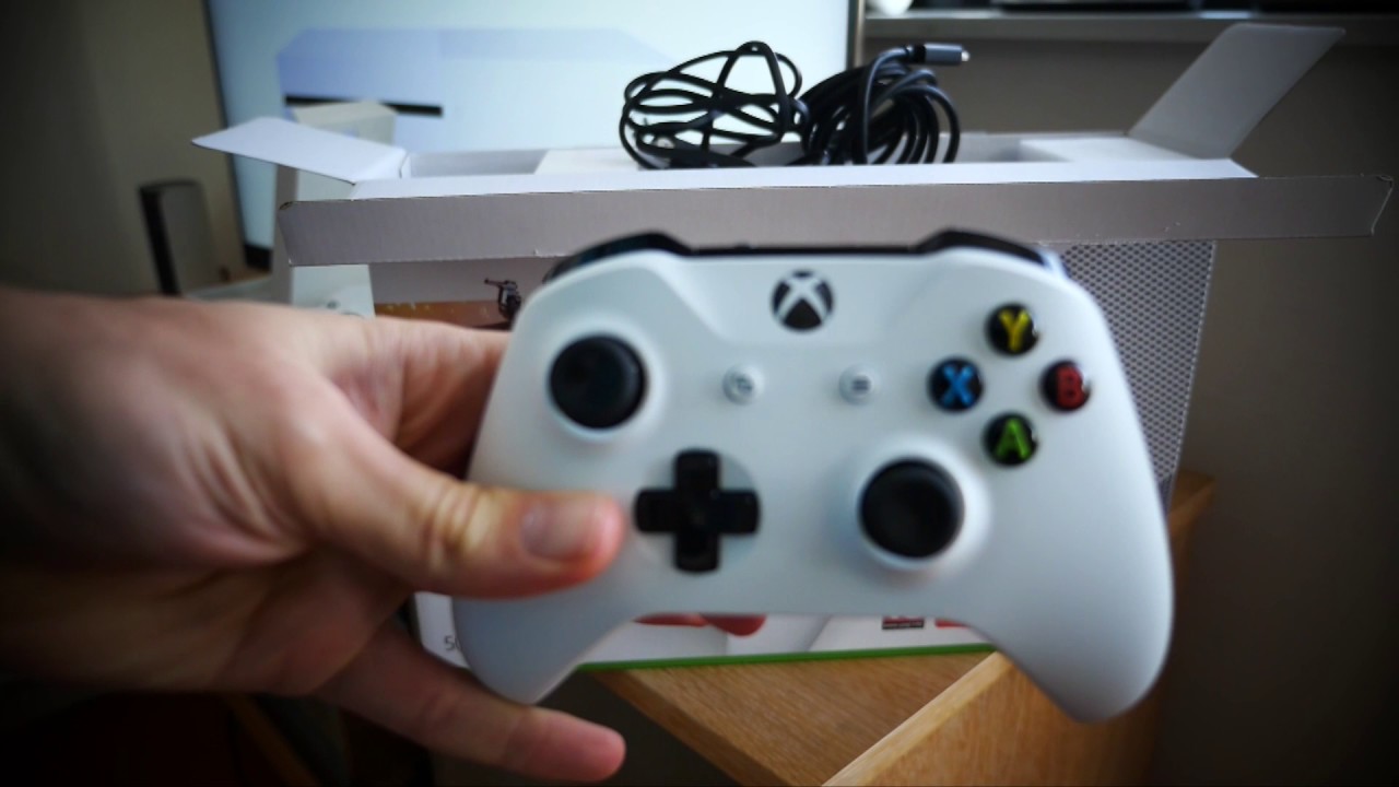 Déballage de la Xbox One S : le fameux unboxing