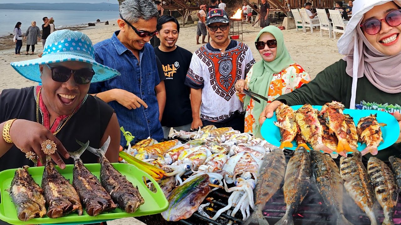 Banyak Rombongan IKAN & CUMI menyerahkan diri, Makan di Pantai bersama BAWASLU SULTRA & PARABUS