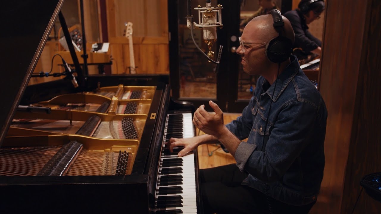 A Great Big World - Can We Go Back Home [Live from Studio G]