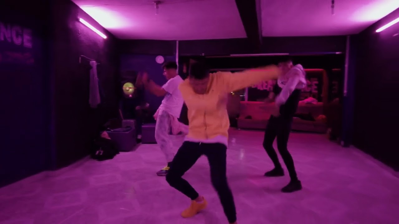 CAROL G PROVENZA COREOGRAFIA IKARLOPEZ DREAM DANCE STUDIO