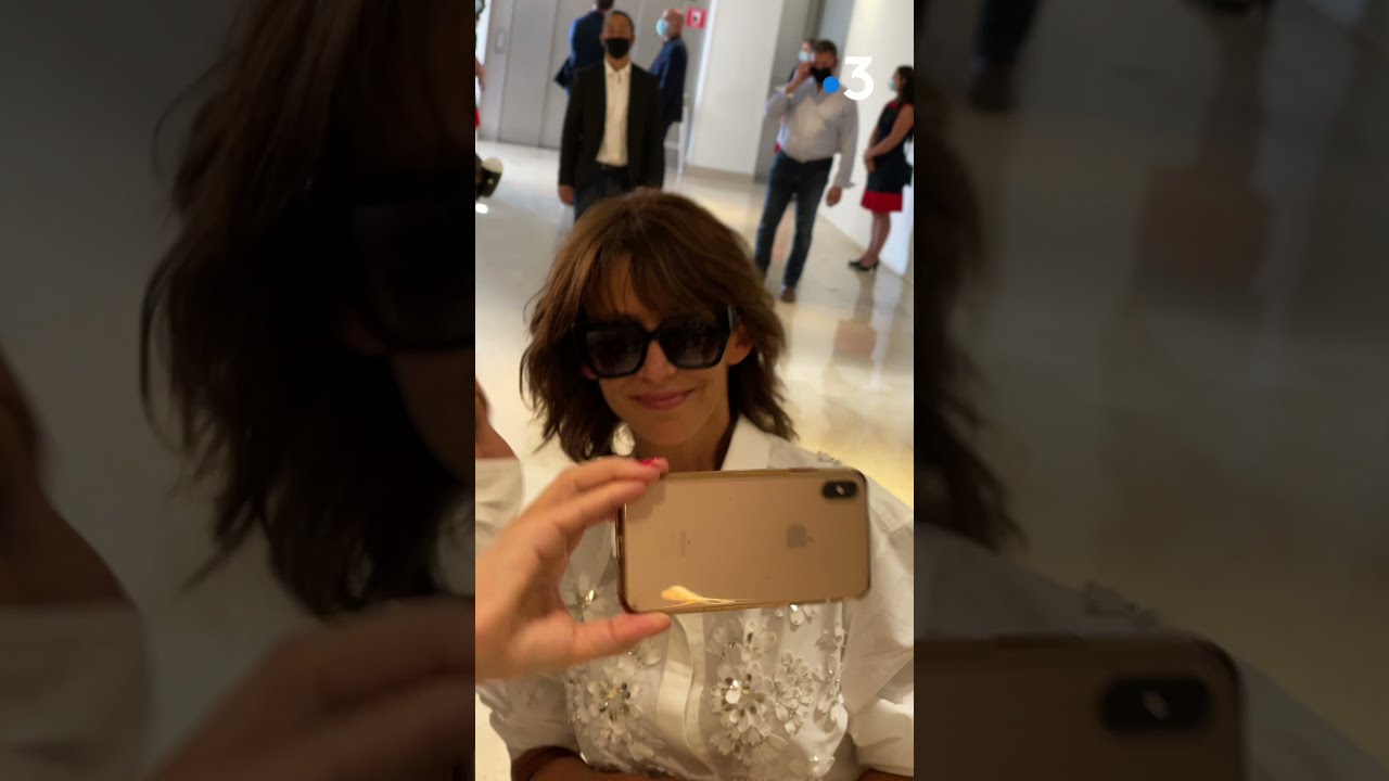 #Cannes2021 - Sophie Marceau et l'équipe du film 