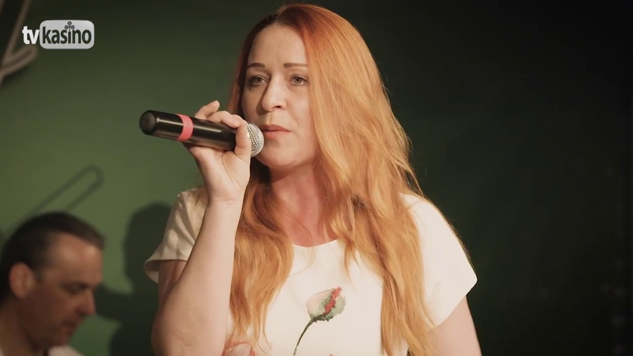 Amadeo: Zelená sa hájiček / Šuhajko švárny