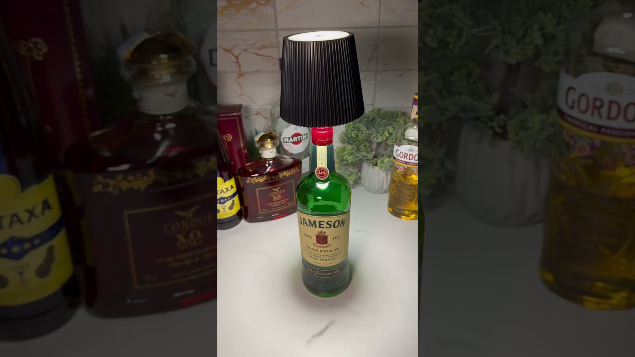 Perfect decoration for your cozy home bar💕