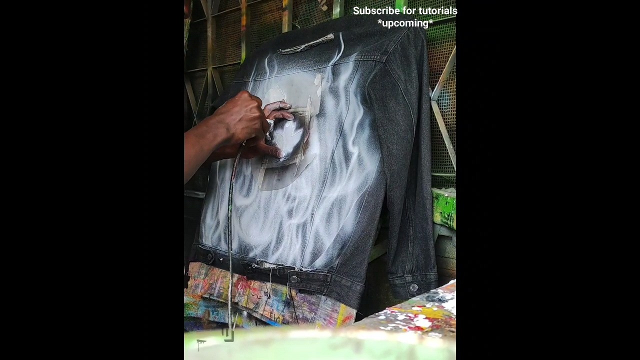 Canadian Effect Freestyle Airbrushed on a Denim Jacket. 