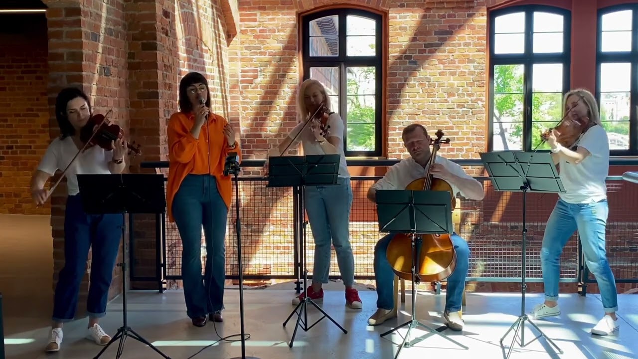 the Neverending Story - Anna Hnatowicz & Prestige String Quartet LIVE