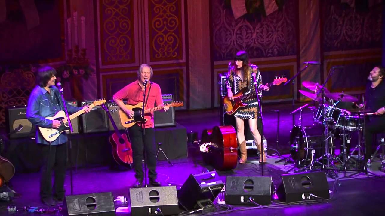 Larry Campbell, Teresa Williams & Friends - Call Me The Breeze (JJ Cale)