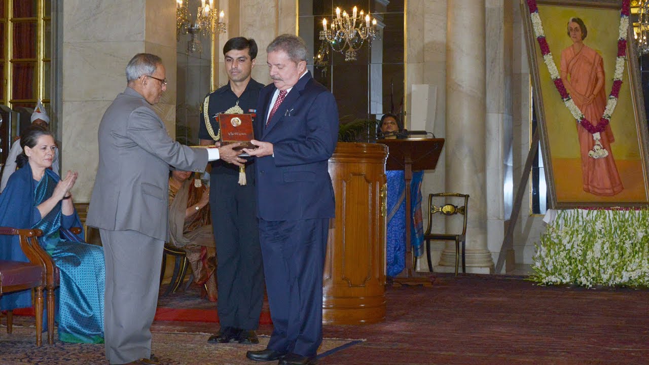 President Mukherjee presents the Indira Gandhi Peace Prize at Rashtrapati Bhavan (Part 3)