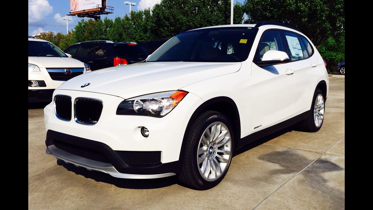 2015 BMW X1 sDrive28i Full In Depth Review, Startup and Exhaust