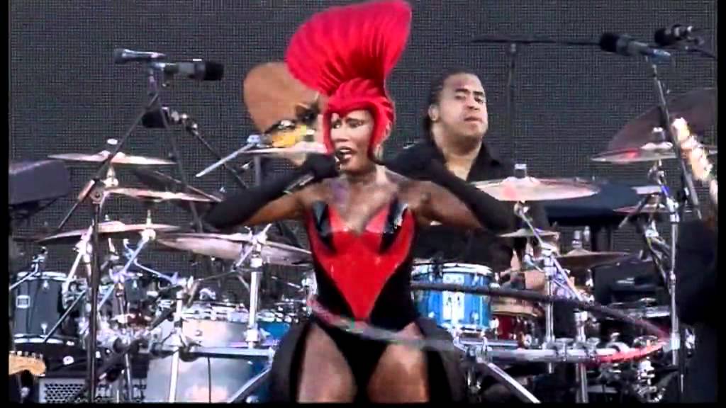 Grace Jones - Slave To The Rhythm (Jubilee Concert, 4.6.12)