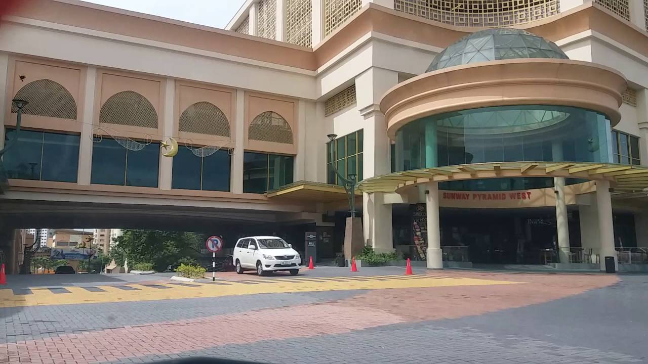 Parking - ENTRY C - Sunway Lagoon