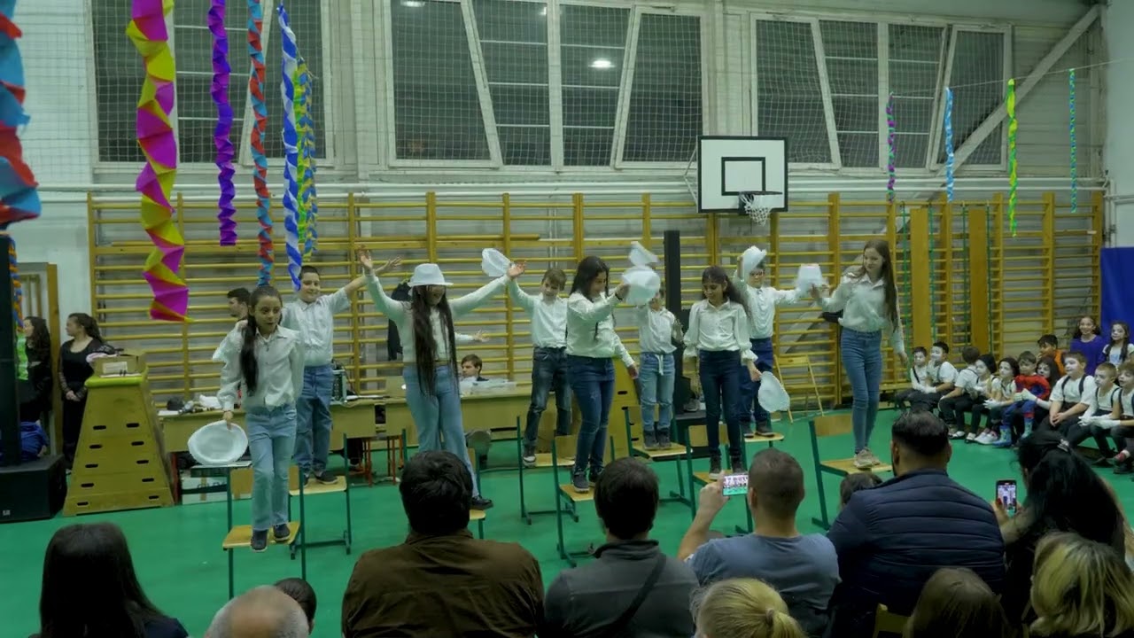 Kispesti Gábor Áron Általános Iskola Farsang 2026 Nádasdy utcai épület Diákok előadása