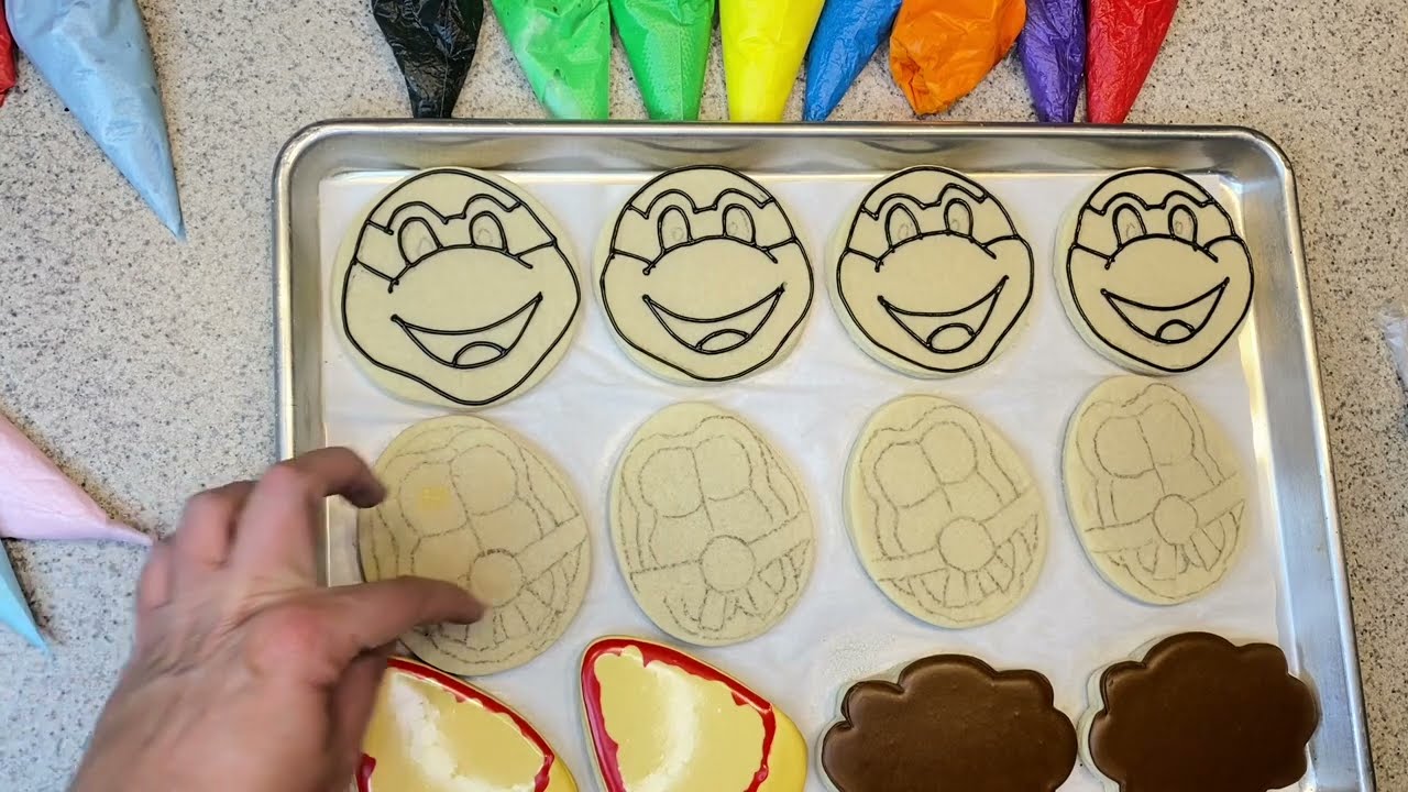 Teenage Mutant Ninja Turtles cookies - full tutorial