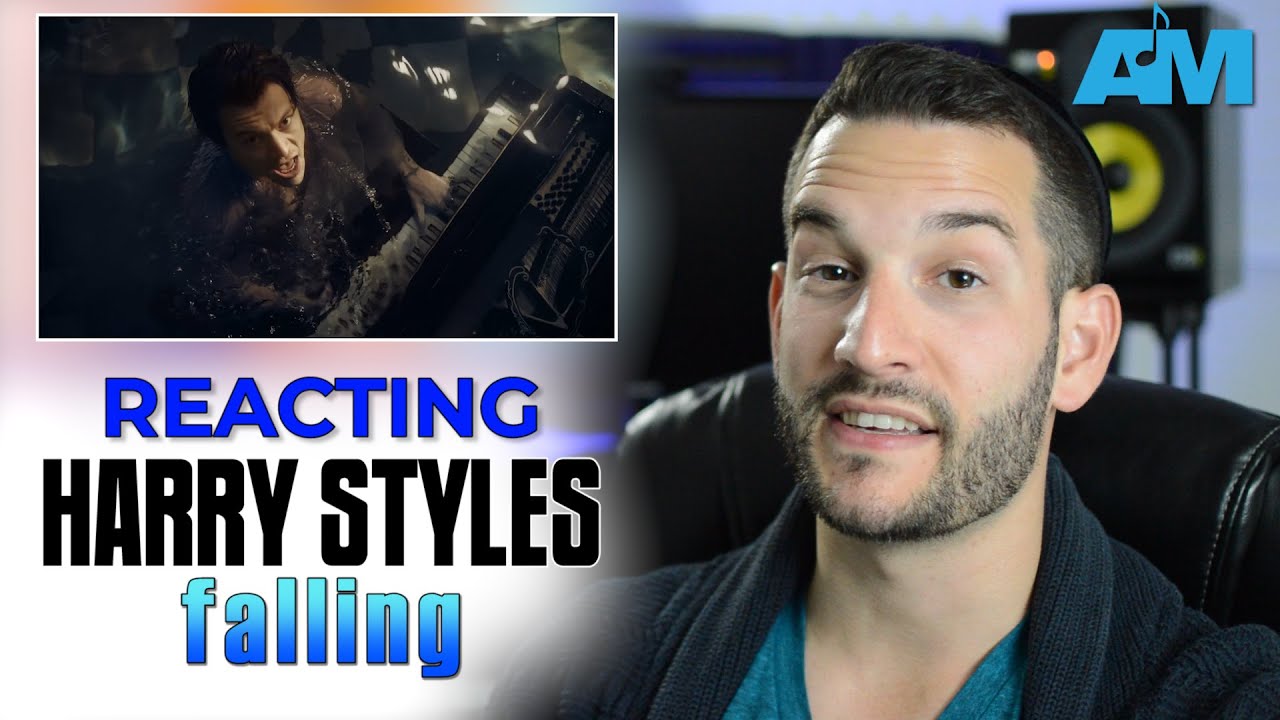 VOCAL COACH reacts to  HARRY STYLES singing FALLING LIVE vs STUDIO