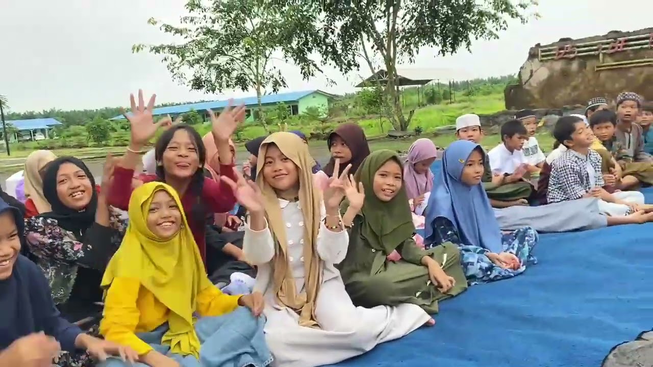 Kegiatan Buka Puasa Bersama Triple School 