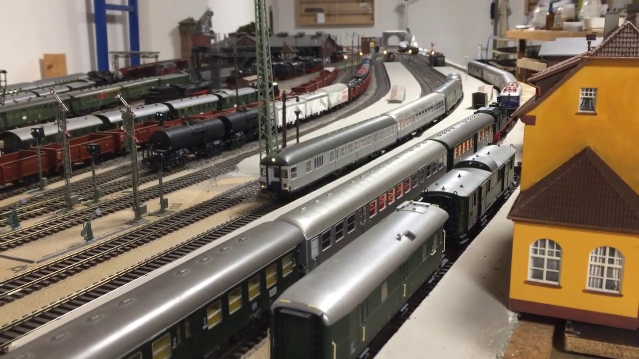 Automatisierte Zugfahrten mit Train Controller (TC) -1-