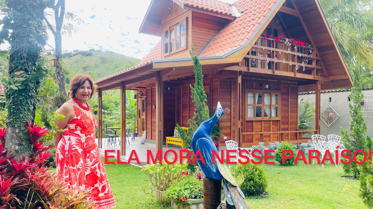 Um jardim de contos de fada e a casinha de madeira!!